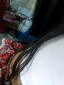 Snapshot of -Anushka01 chatting on November 13, 2025, 6:34 am -Anushka01 online show from November 13, 2025, 6:34 am