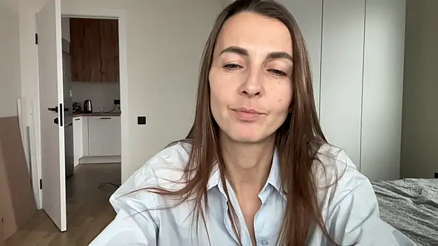 Snapshot of Arivanna chatting on October 10, 2025, 9:52 am Arivanna online show from October 10, 2025, 9:52 am