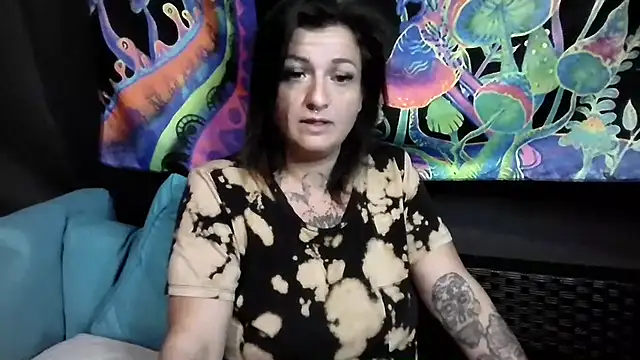 88heygirlhey88 online show from July 12, 2026, 8:16 am
