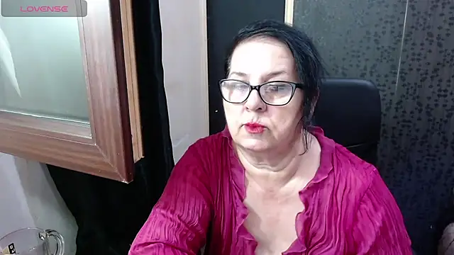 MissSanjanne online show from July 19, 2026, 9:07 pm