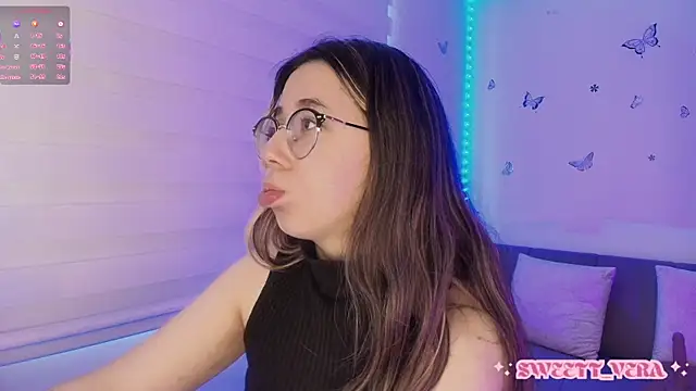 sweettvera online show from December 4, 2025, 12:14 pm