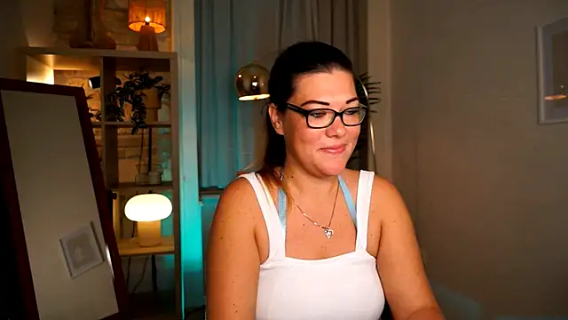 mrs fllowerr online show from October 13, 2025, 6:41 pm