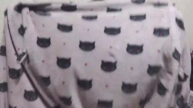 sweetamy326 online show from October 20, 2025, 9:37 pm