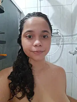 sweetamy326 online show from March 26, 2026, 10:15 pm