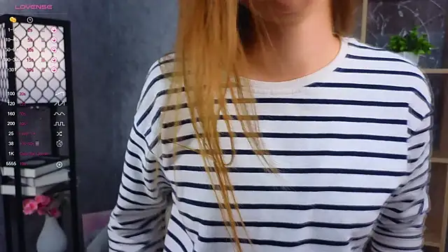 ElenoreReth online show from October 24, 2025, 1:57 am