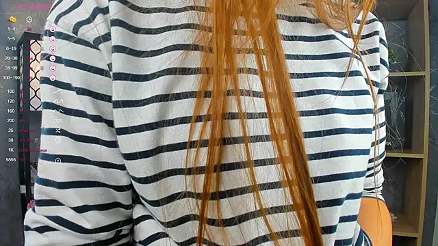 ElenoreReth online show from October 29, 2025, 1:19 am