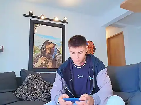 Marko Toro   online show from October 11, 2025, 2:48 pm