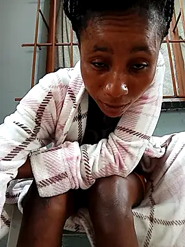 HotPetite 25 online show from January 17, 2026, 12:10 pm