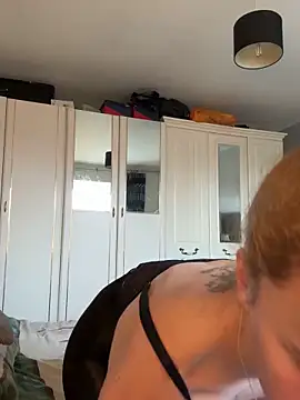 EmmieMaexox online show from October 15, 2025, 8:58 am