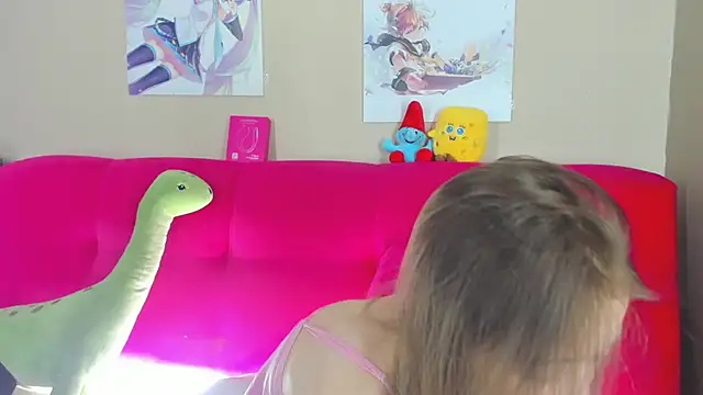 Angel Leeks online show from November 9, 2025, 11:30 am