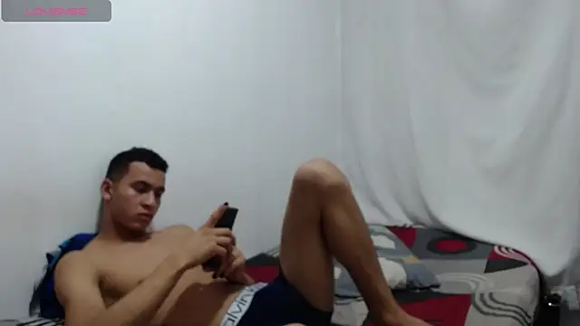 Kali Mateo online show from November 16, 2025, 5:13 am