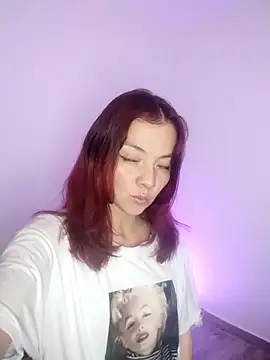 Snapshot of Amyssweet77 chatting on October 29, 2025, 1:52 am Amyssweet77 online show from October 29, 2025, 1:52 am