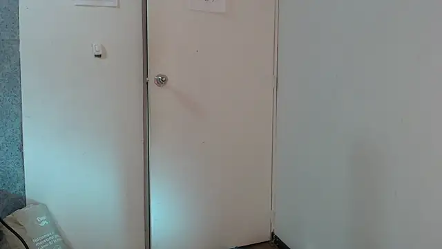 Vic Taylor online show from December 4, 2025, 11:19 am