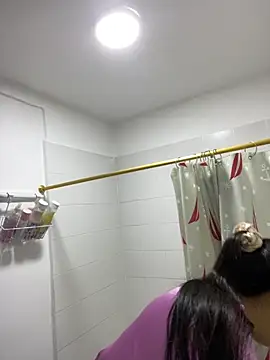 IsabellaJoness  online show from November 10, 2025, 11:20 am