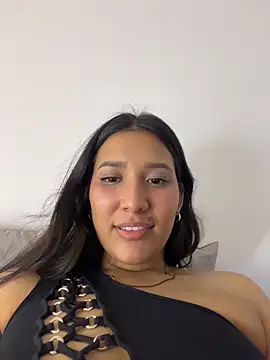 IsabellaJoness  online show from March 8, 2026, 2:04 am