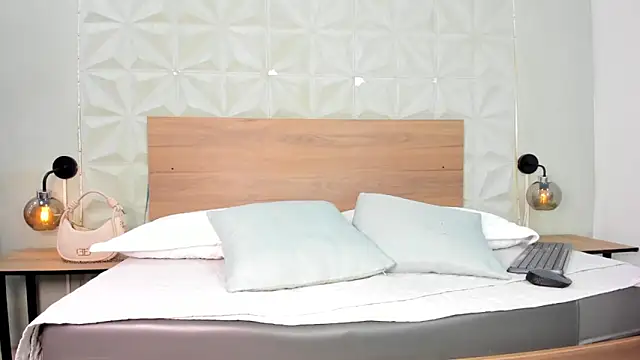 ValeryTrans  online show from March 31, 2026, 1:22 pm