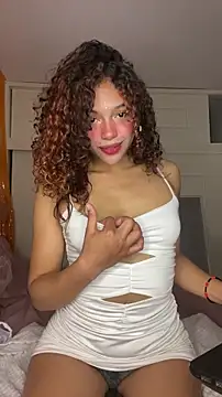 PrettyLia online show from October 26, 2025, 8:48 pm