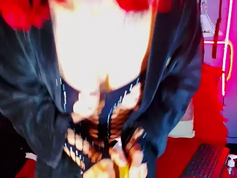 Snapshot of mylygrey chatting on December 2, 2025, 3:23 am mylygrey online show from December 2, 2025, 3:23 am