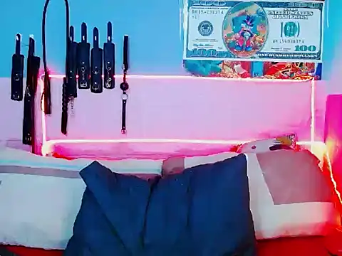 Snapshot of mylygrey chatting on December 14, 2025, 7:51 pm mylygrey online show from December 14, 2025, 7:51 pm