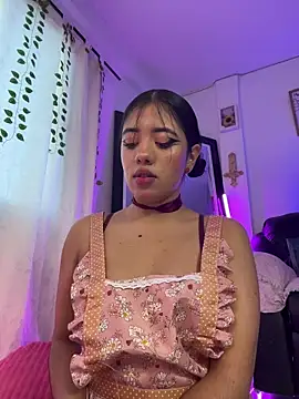 Isis Valen online show from March 4, 2026, 8:48 pm