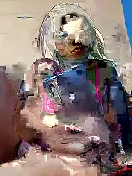 hot-mom22 online show from November 14, 2025, 12:09 am