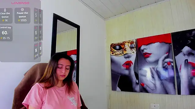 lala clark online show from November 14, 2025, 1:10 pm