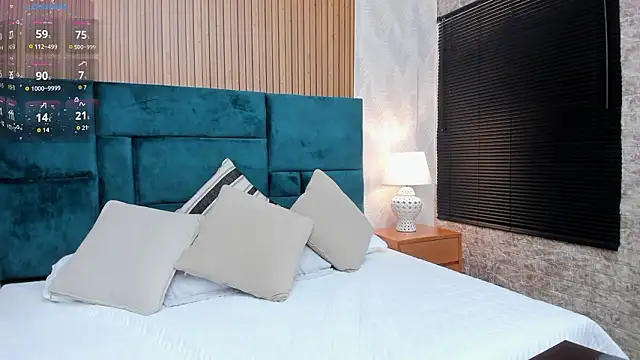 Bunny boobs   online show from February 3, 2026, 1:37 am