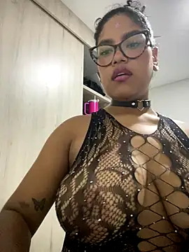 miiabrown18 online show from October 5, 2025, 3:27 am