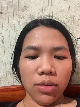 Snapshot of ___Hanna___ chatting on October 30, 2025, 3:02 pm    Hanna    online show from October 30, 2025, 3:02 pm