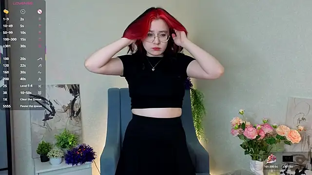 Snapshot of NyamNyamNyammm chatting on October 24, 2025, 2:02 pm NyamNyamNyammm online show from October 24, 2025, 2:02 pm