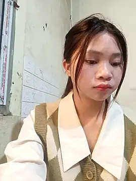 Mayy1 online show from March 23, 2026, 2:37 am