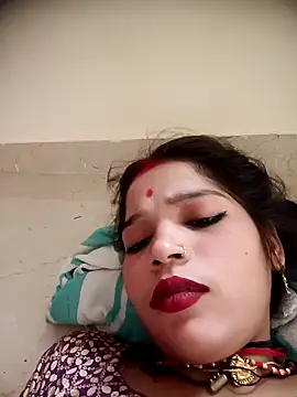 Snapshot of Mahek_love143 chatting on June 1, 2026, 11:12 am Mahek love143 online show from June 1, 2026, 11:12 am