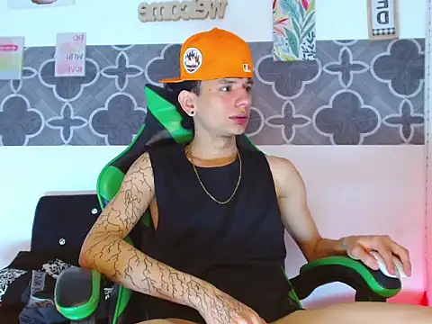 Skinny batman online show from December 1, 2025, 8:58 pm