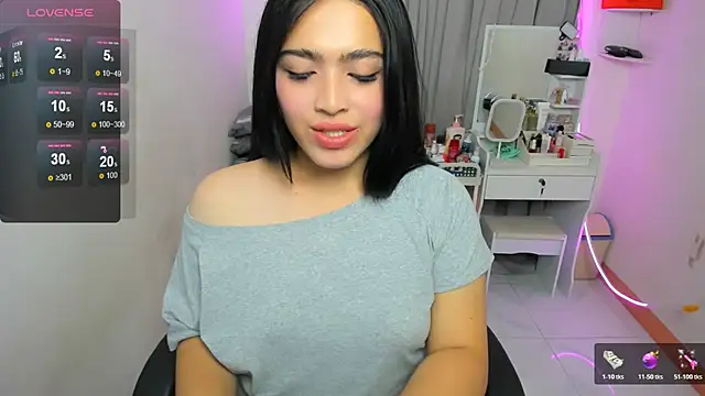 BubbbleButtDemi online show from June 18, 2026, 7:52 am