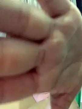 Carlamolly9247 online show from October 2, 2025, 10:06 pm