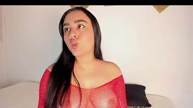 CharlottePetitte online show from November 24, 2025, 8:30 pm