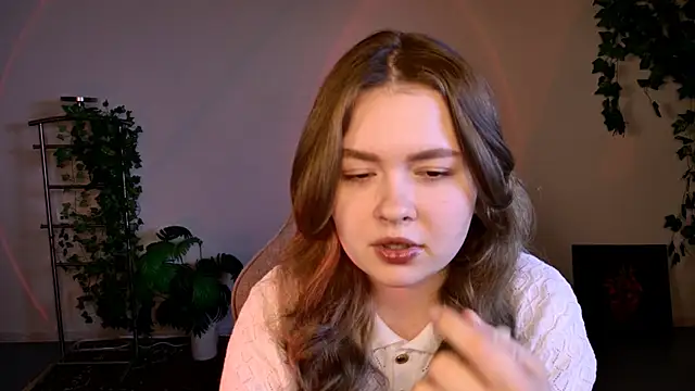 HaleySun online show from November 22, 2025, 1:43 pm