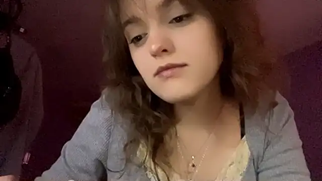 ShannanJou online show from October 3, 2025, 1:19 pm