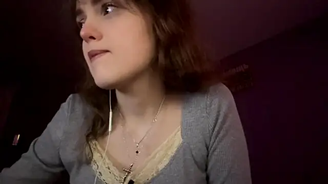 ShannanJou online show from October 16, 2025, 8:26 am