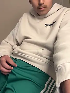 Snapshot of bemjmen chatting on October 11, 2025, 9:35 pm bemjmen online show from October 11, 2025, 9:35 pm