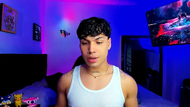 Snapshot of Adams_Collins chatting on November 26, 2025, 11:00 am Adams Collins online show from November 26, 2025, 11:00 am