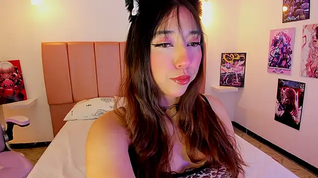 emily  walker online show from February 11, 2026, 3:55 am