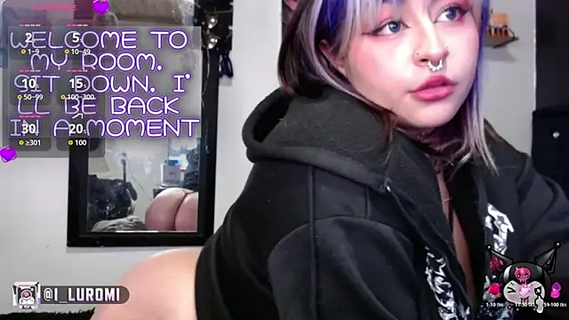 Iluromi online show from April 23, 2026, 1:57 pm