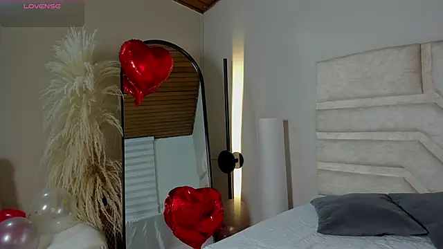 cherry bunnyx online show from February 15, 2026, 4:53 am