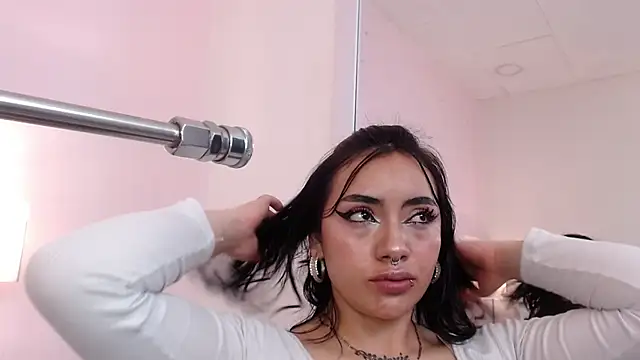 Snapshot of Brigith24 chatting on January 14, 2026, 3:34 am Brigith24 online show from January 14, 2026, 3:34 am