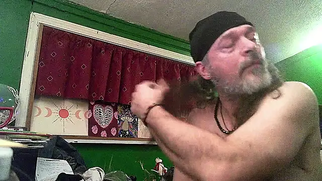 HippieDad333 online show from March 23, 2026, 3:43 am