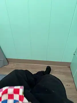 Snapshot of juanjR11 chatting on September 23, 2025, 8:34 pm juanjR11 online show from September 23, 2025, 8:34 pm