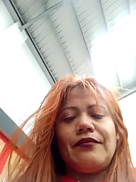 Tiffany-Parker  online show from October 10, 2025, 12:59 pm