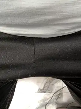 herinhos38 online show from March 20, 2026, 4:23 pm