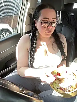 Ruby-Black online show from April 8, 2026, 12:27 pm